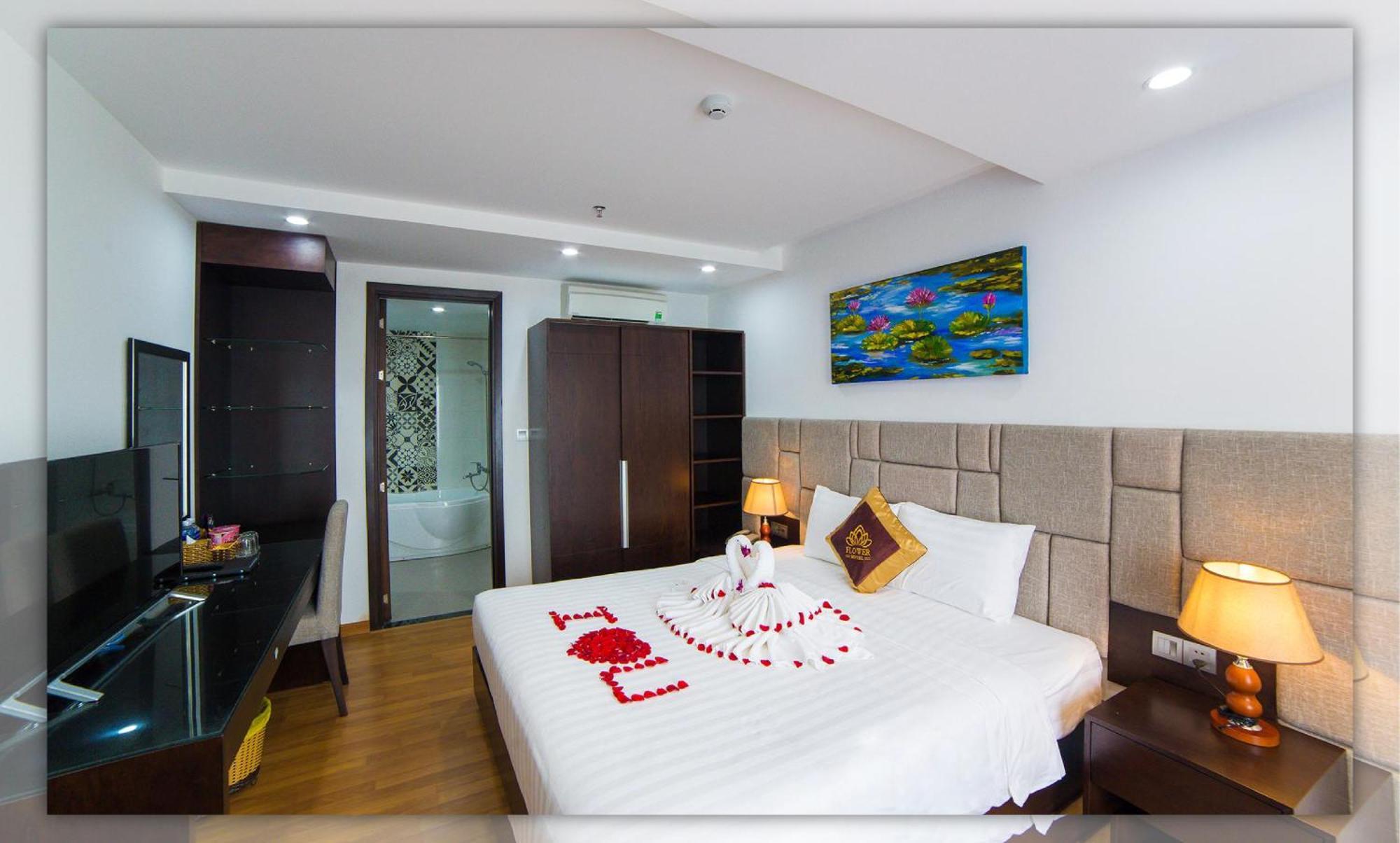 Flower De Maison Hotel Da Nang Bagian luar foto